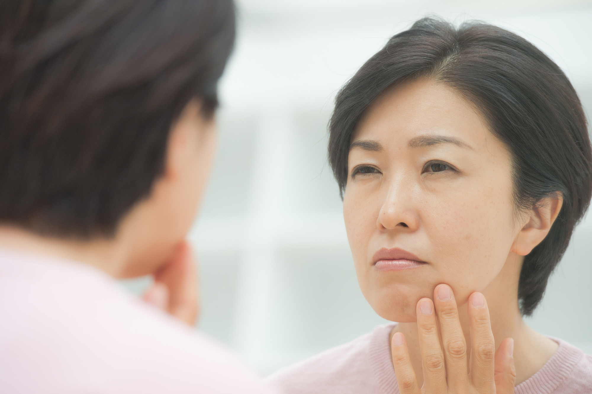 乾燥が気になる更年期世代。正しい対策とケアで、トラブルを回避しよう！
