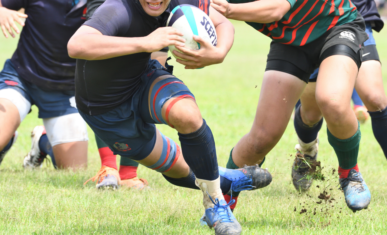 競技時間や練習時間が長く、体力消耗が激しいスポーツ（サッカー、ラグビー、トライアスロンなど）は貧血を起こしやすい。
