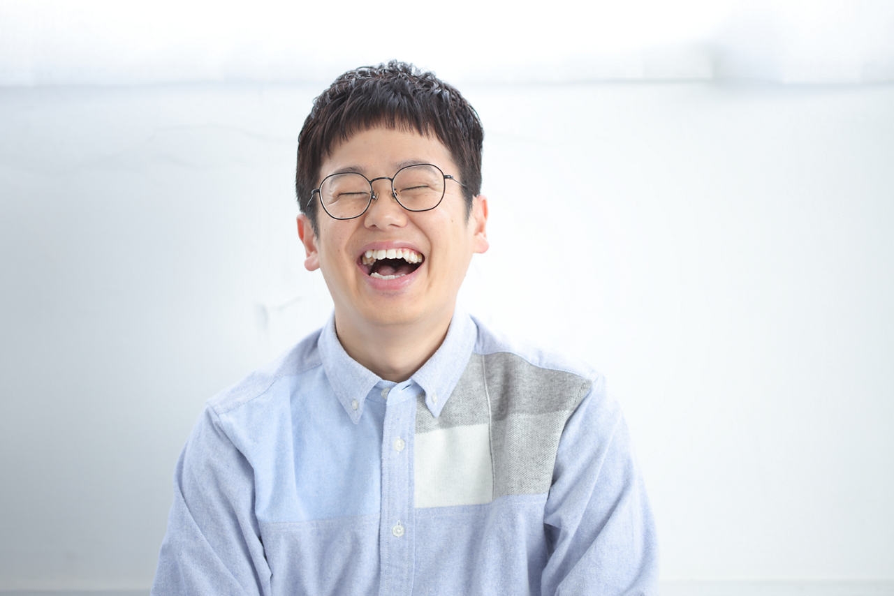 【木下ゆーきさん】プロフィール紹介。笑いを交えた子育て情報を発信するSNSは、総フォロワー数100万人超。SNSをはじめ、メディア出演、雑誌、CMなど多岐にわたり活躍中。